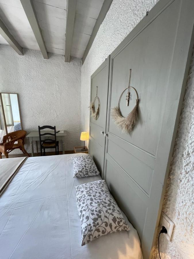 Hotel Et Restaurant Traditionnel L' Escalandes Lesperon  ภายนอก รูปภาพ